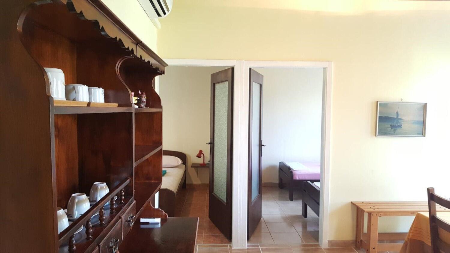 Apartments Griv - Close To The Sea Валун Екстериор снимка