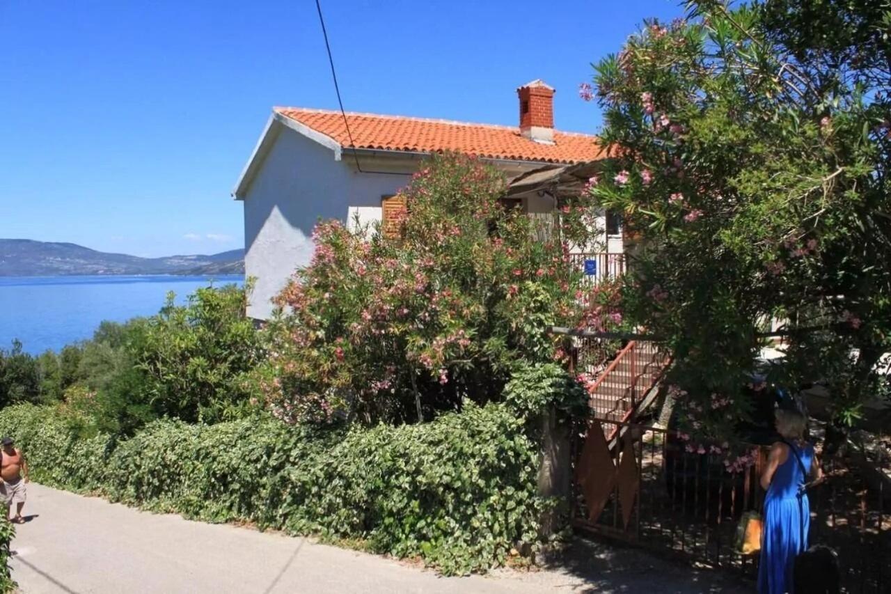 Apartments Griv - Close To The Sea Валун Екстериор снимка